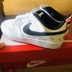 Nike Shoes Size 3Y