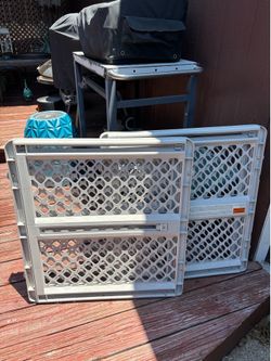 Baby/Pet Gate