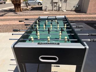 TRIUMP FOOSBALL Table