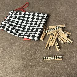 Clips
