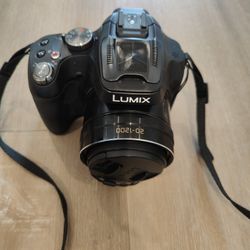 Panasonic Lumix DMC-FZ70