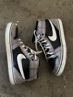 Grey Nike Size 10