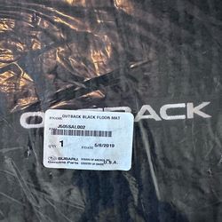 Subaru Outback Carpeted Floor Mats - Black