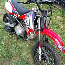 Full Size Dirt bike 