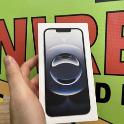 IPHONE 16e NEW FULLY UNLOCKED 