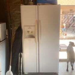 Kenmore Refrigerator 