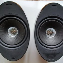 KEF Egg Speaker