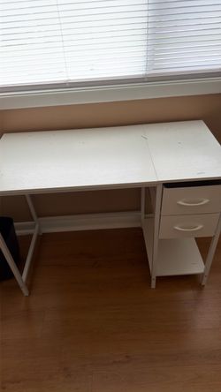 wooden gaming desk