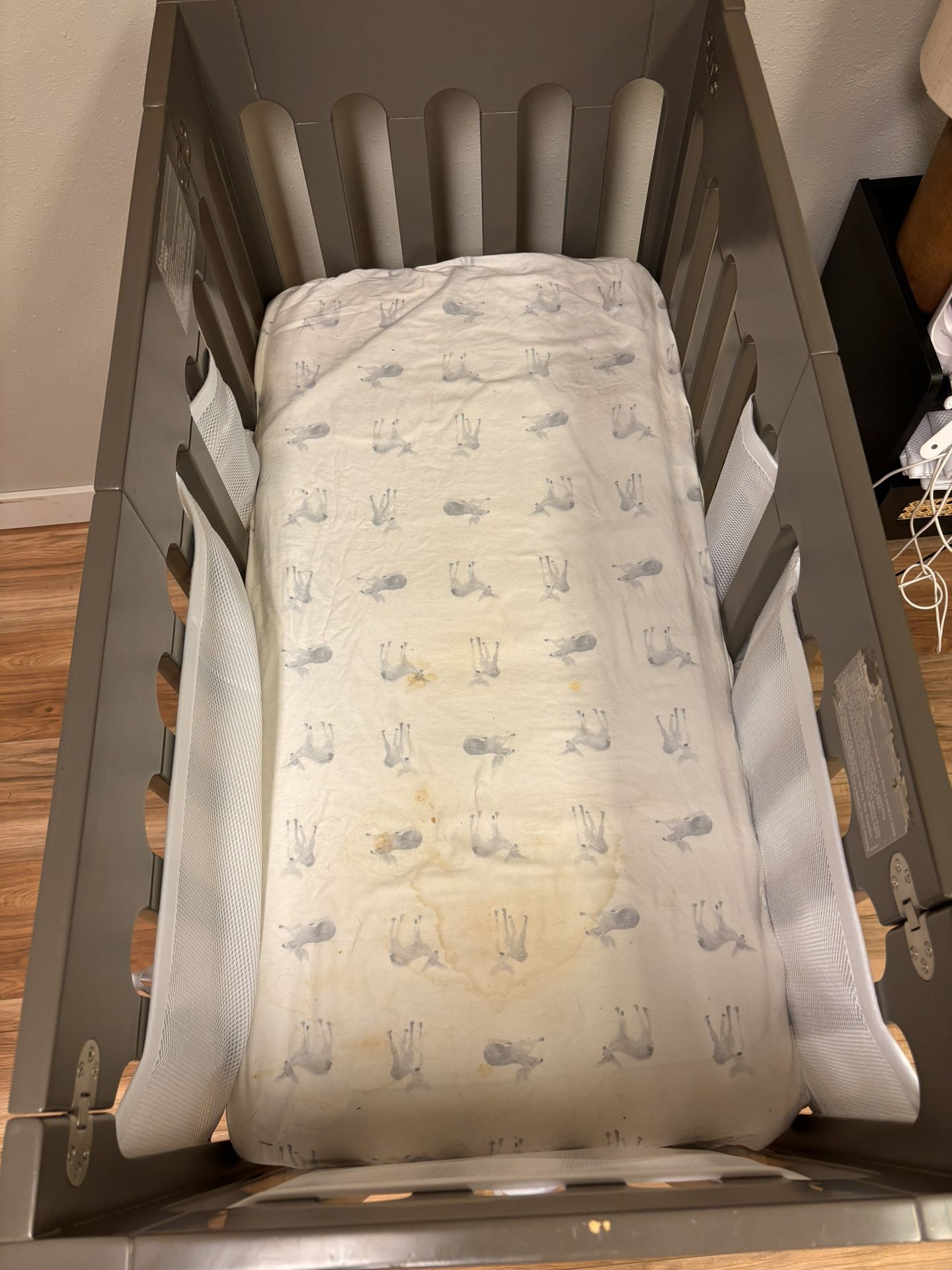 Mini Crib