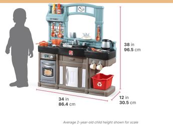 Step2 Best Chefs Kids Kitchen Playset, Indoor/Outdoor Kitchenette, Interactive Play with Lights and Sounds, Made of Durable Plastic, For Toddlers