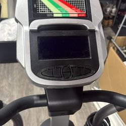 Sunny Health& fitness pre programed Elliptical Trainer