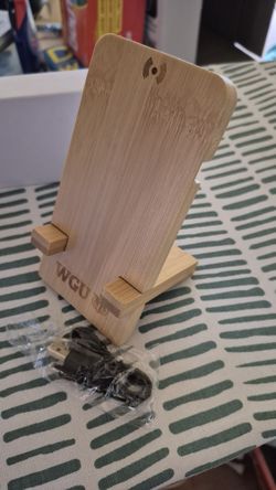 New Wireless Charger Charging Phone Stand Wood Bamboo 5W iPhone Samsung Galaxy Google Pixel Android Smartphone