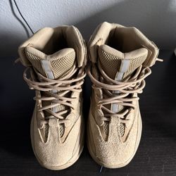 YEEZY BOOTS