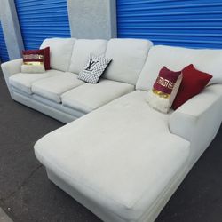 Modern Sectional Couch 🛋 Very Clean 🛋 