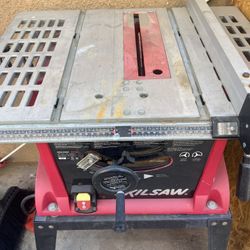 Skillsaw Table Saw Great Conditon Works 