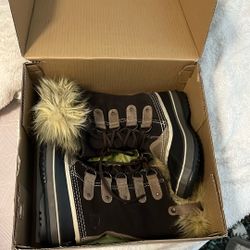 Winter boots