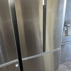 Insignia French Door Fridge 