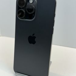 Apple iPhone 15 PRO MAX 512gb. ( Fully Unlocked )