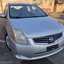 🚙2010 NISSAN SENTRA SE  💲3,000 OR BEST OFFER ❗️ 💪🏽147,000 ORIGINAL MILES  ANY QUESTIONS FEEL FREE TO MESSAGE ME❗️