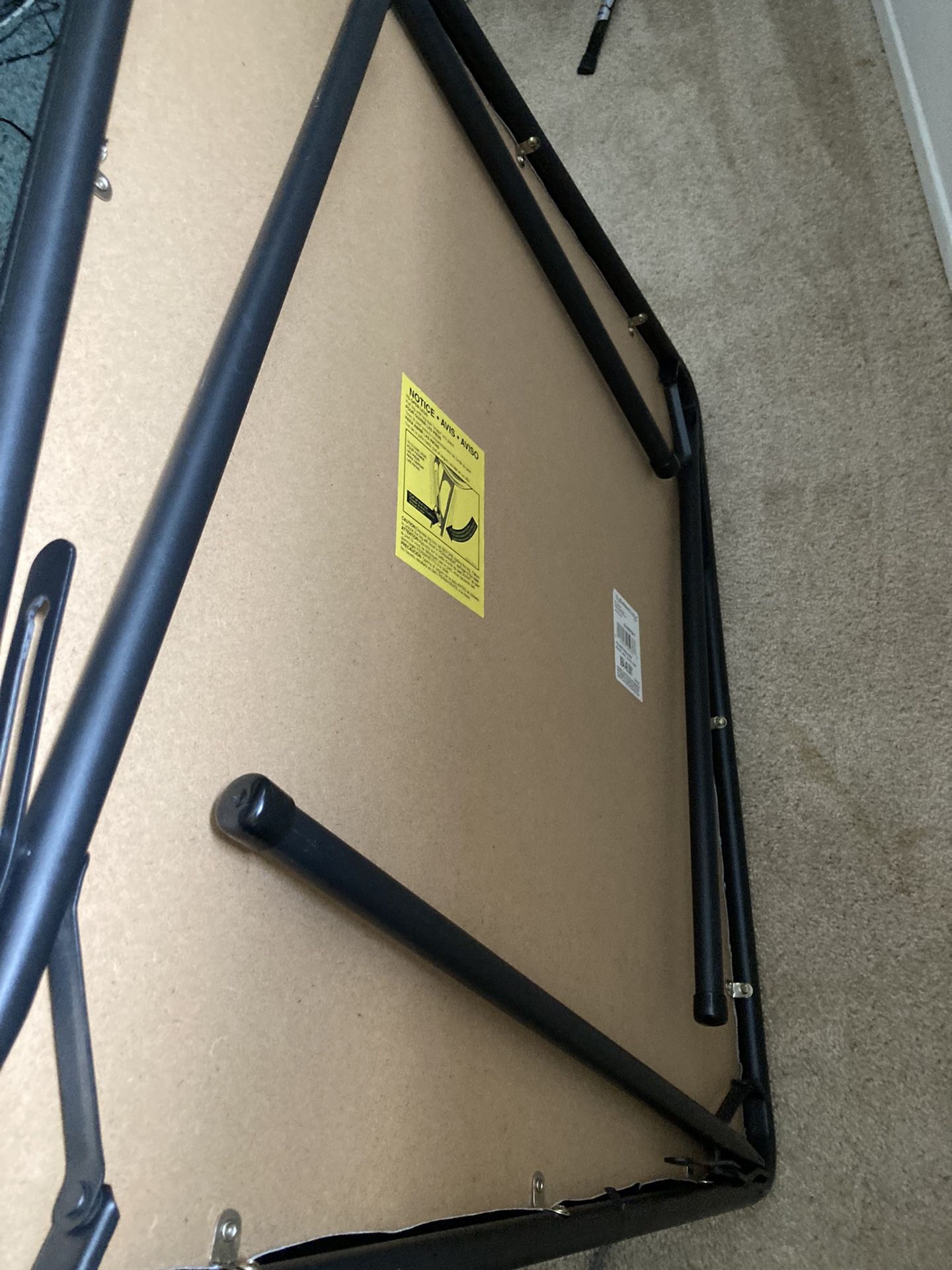 Foldable Poker Table