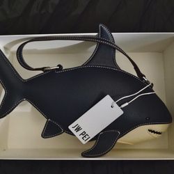 JW Shark Look Hand Bag 