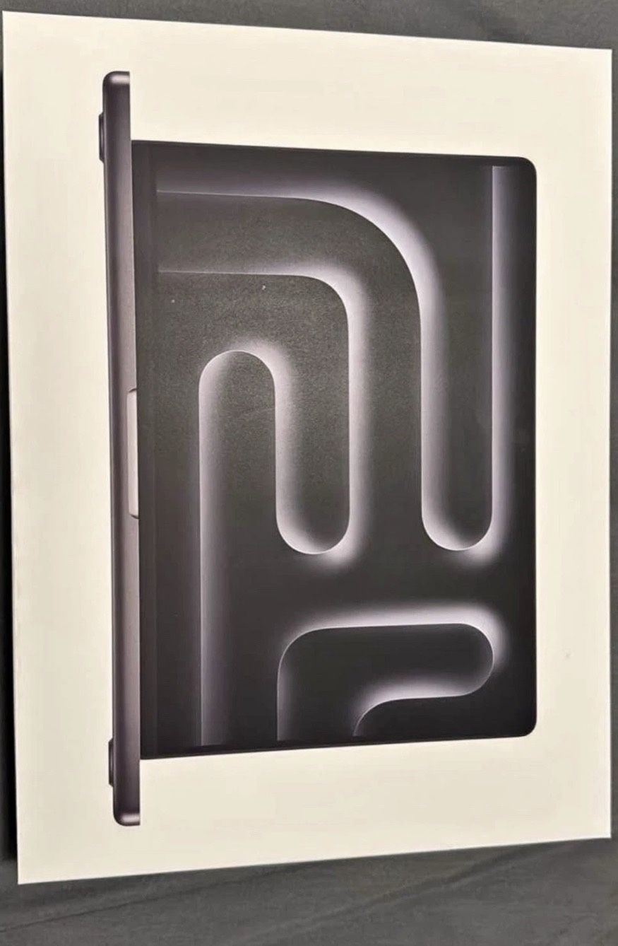 brand new macbook pro m4 nano texture display