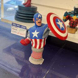 Captain America Mini Bust Statue 