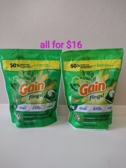 Gain Flings Laundry Detergent Soap Pacs, 4-in-1 Oxi Boost and Febreze, Original Scent, 31 Count