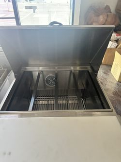 Restaurant Equipment Bundle – Sushi Showcase, Fridge, Fryer, Sandwich Prep Table – Like New