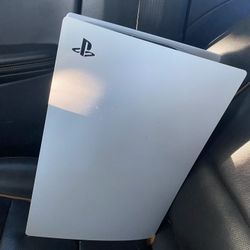 PS5 2 Controller 24inch Game Monitor