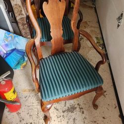 Dining Chairs 