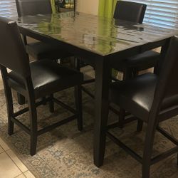 Dining table high chairs 