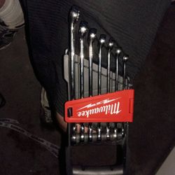 Milwaukee Wrench Set 
