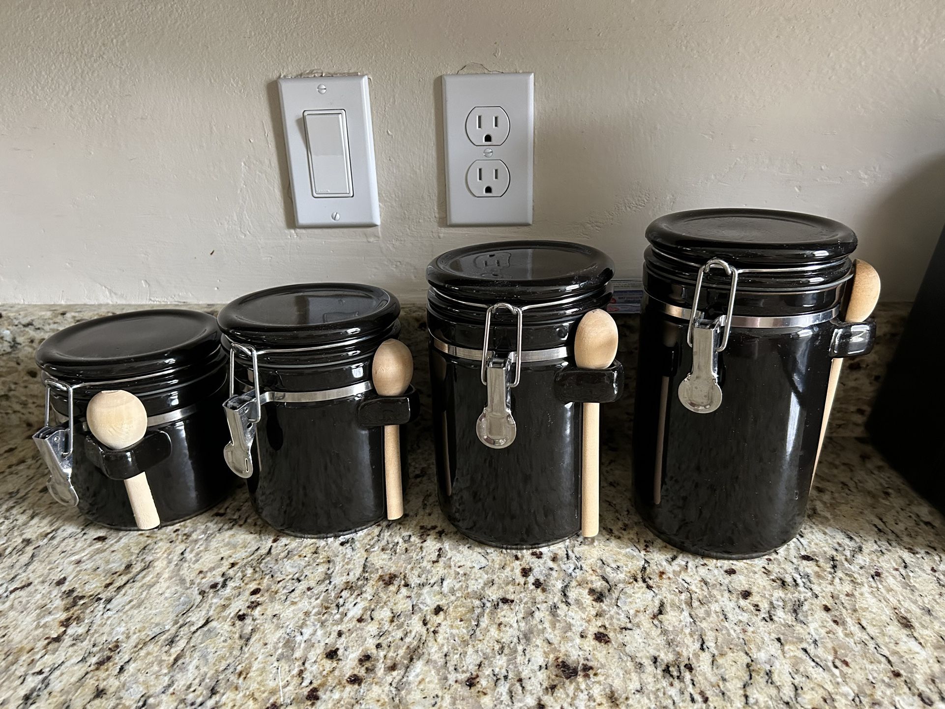 Storage Canisters