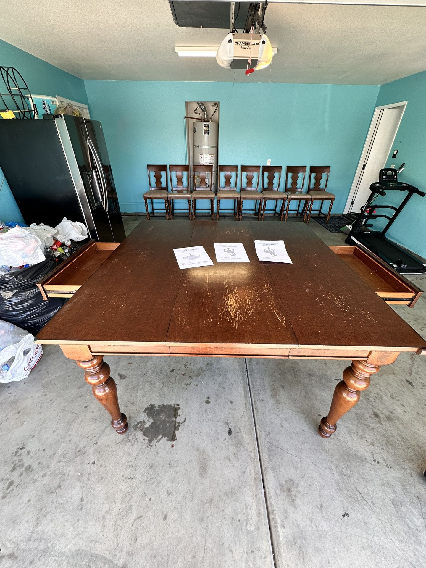 Dining Table with 8 Tables
