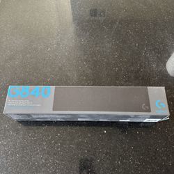 Logitech G840 XL Cloth Gaming Mouse Pad 