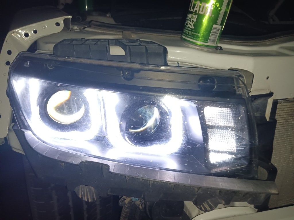 Front Headlights For 2015 Camaro Halos 150$