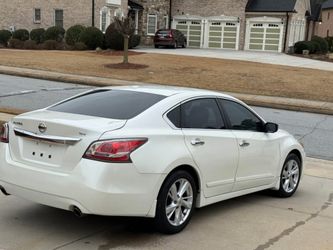 2015 Nissan Altima SV
