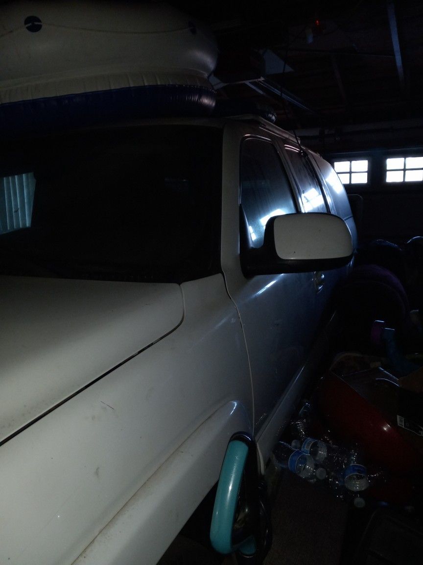 2002 Chevrolet Suburban