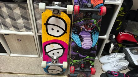 Skateboard
