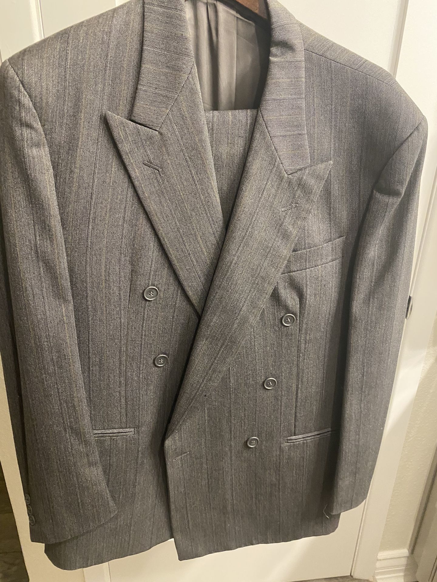 Mens Suit