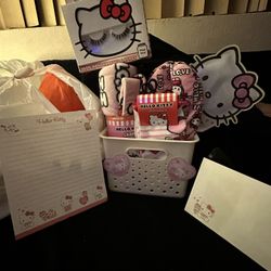 hello kitty valentine basket