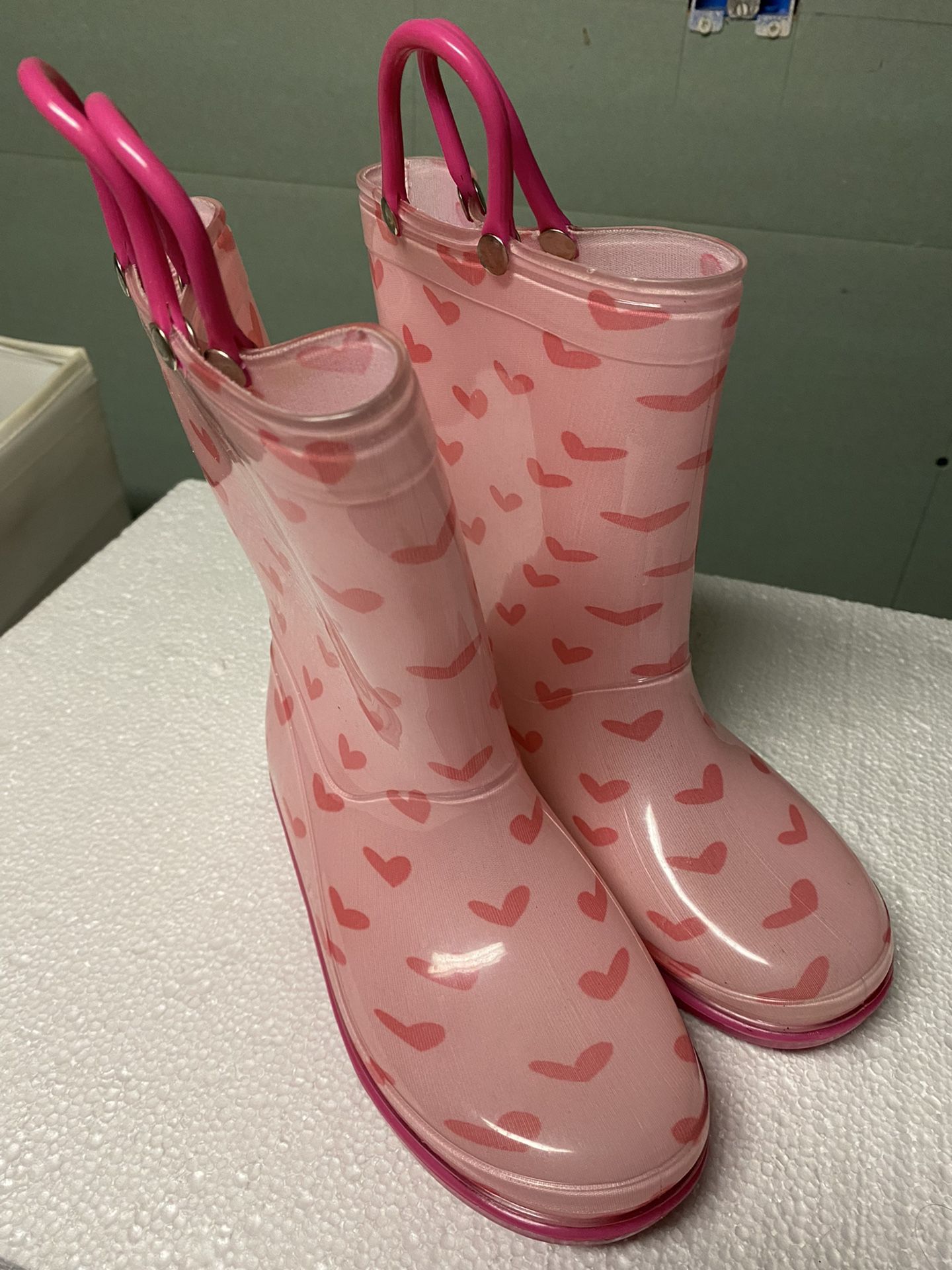 Girls Size 1 Rain Boots