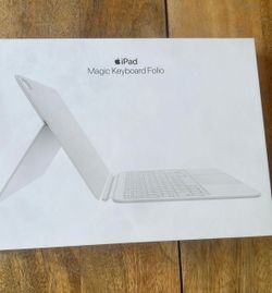 iPad Magic Keyboard Folio