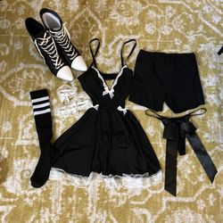 Maid lingerie/cocstume & heels