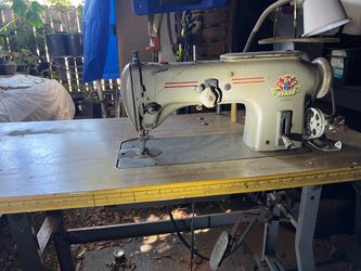 Maquina de coser industrial
