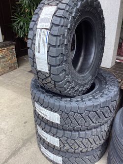 35/1250/17 TOYO RT TRAIL 10 ply new tires