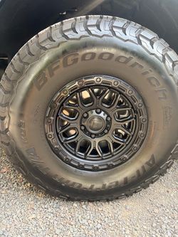 Fuel Off-road Surge Wheels 17” 6 lug set of Four