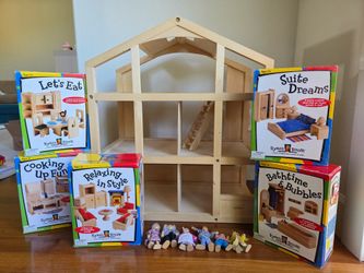 Ryan’s Room Waldorf, Montessori, Wooden Doll House and room accessories