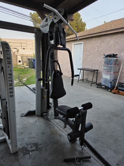 HOIST V4 200 Pounds  Exercise Fitness Workout Home Gym Weight Machine